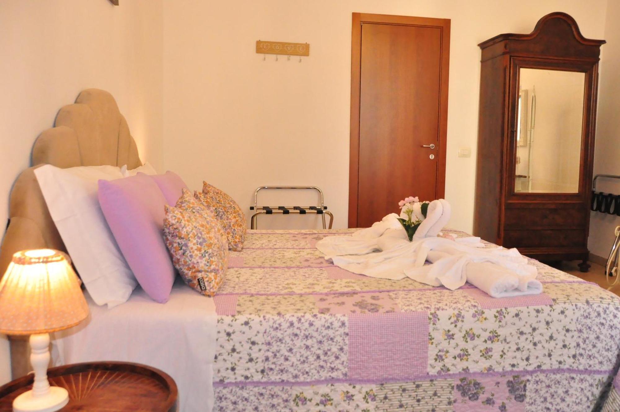 B&B Le Camere Di Livia Сієна Екстер'єр фото